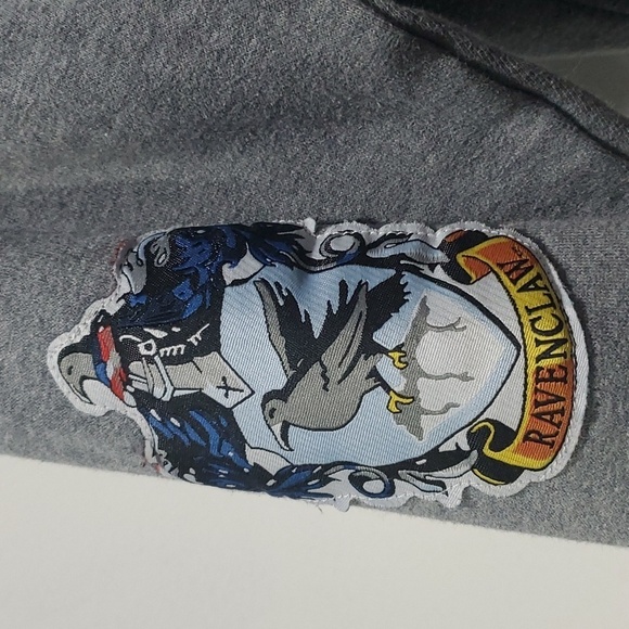 Universal Studios Harry Potter Crewneck Sweatshirt Small - Picture 3 of 8